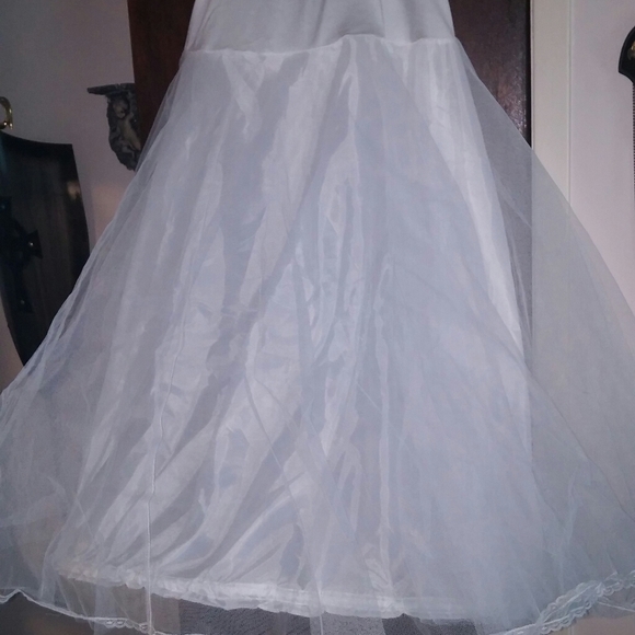 Hoop underskirt - Picture 1 of 3